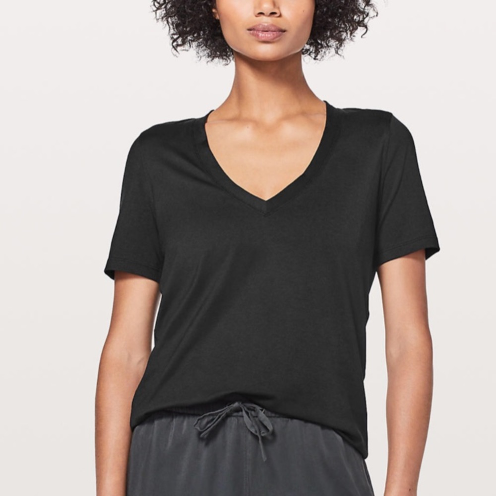 Pristine Condition lulu lemon Love Tee IV